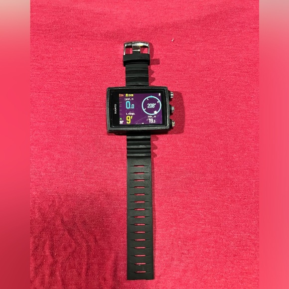 Suunto EON CORE Dive Computer with Pod - Picture 3 of 7